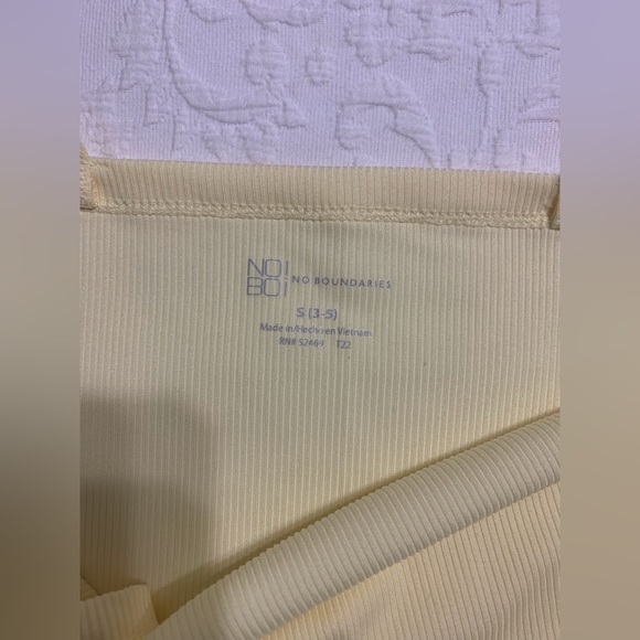 Cute yellow cami - Picture 3 of 3